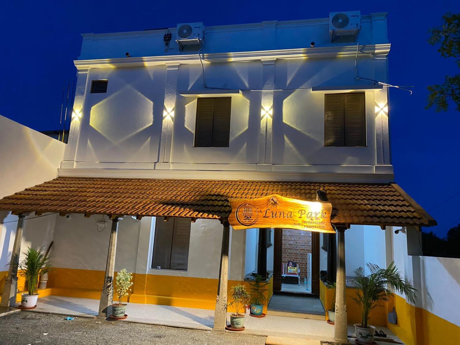 Luna Park & Resort Kottakuppam Exteriör bild
